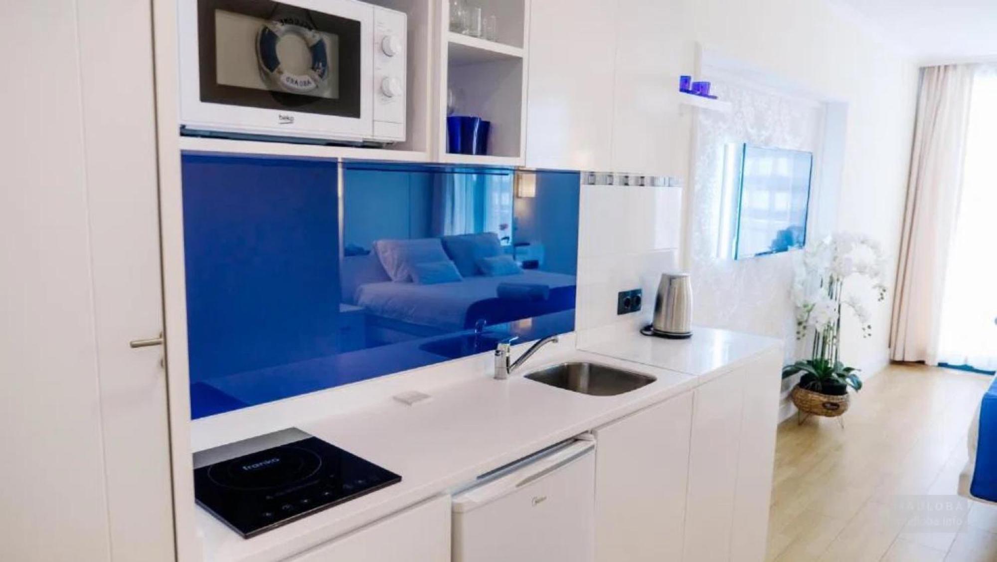 Orbi City Sea View Aparthotel Batumi Exterior photo